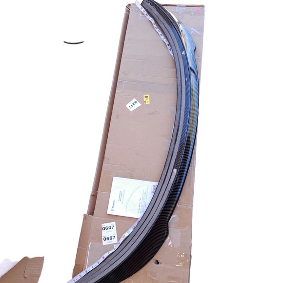 Bomely TESLA Model 3 Spoiler Wing Shiny Black and Tan Pre-Owned - Picture 1 of 16
